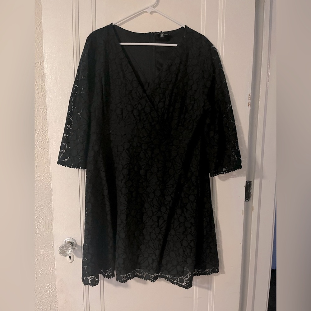 Black lace dress